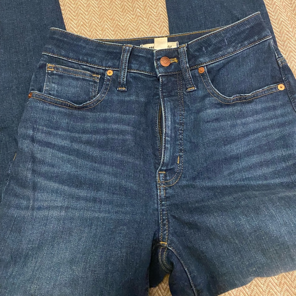 Madewell Curvy high-rise skinny jeans in lanette wash